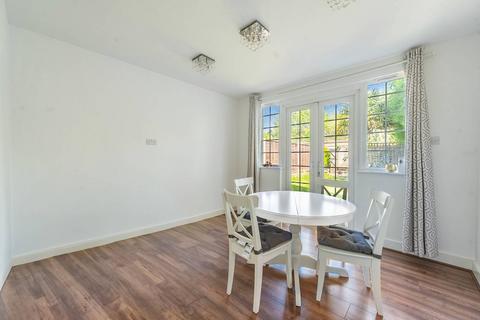 3 bedroom house for sale, Rickmansworth Road, Pinner, HA5