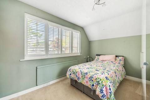 36 Rickmansworth Road, Pinner, HA5 3TG