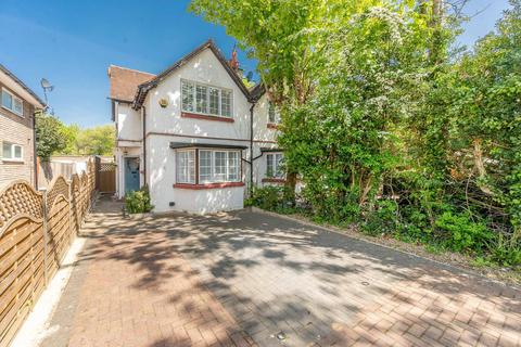 36 Rickmansworth Road, Pinner, HA5 3TG