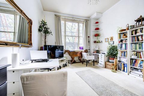 2 bedroom flat for sale, Redcliffe Gardens, Chelsea, London, SW10
