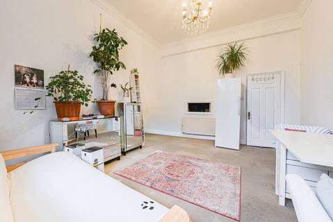 2 bedroom flat for sale, Redcliffe Gardens, Chelsea, London, SW10
