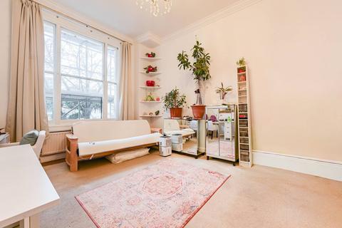 2 bedroom flat for sale, Redcliffe Gardens, Chelsea, London, SW10
