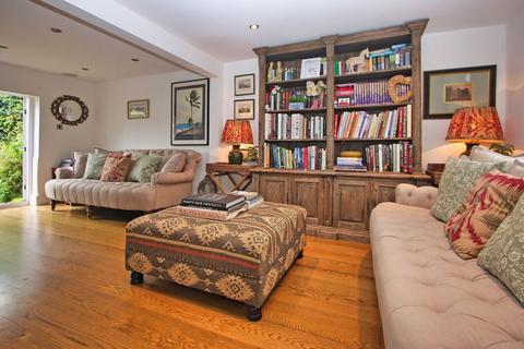3 bedroom cottage for sale, Central Chobham Village, Surrey
