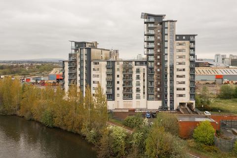 2 bedroom flat for sale, Cardiff CF10