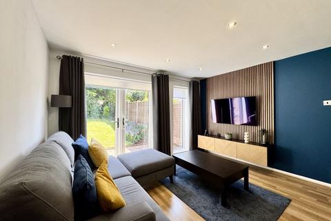 45 Shelley Drive, Sutton Coldfield, B74 4YD