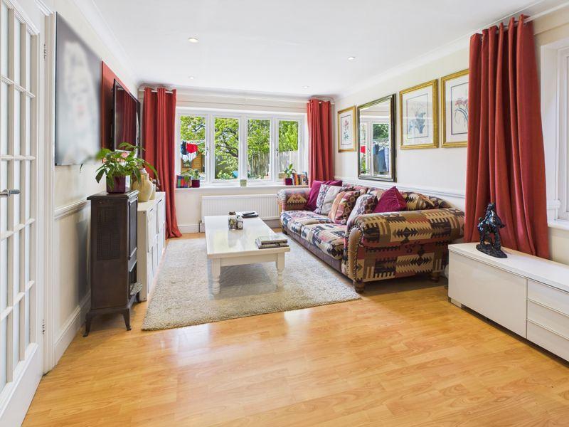 Dining room/family