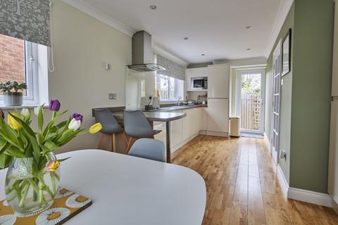 4 bedroom detached house for sale, Honeylands Way, Exeter