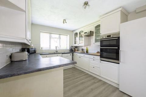 4 bedroom detached house for sale, Barnett Way, Uckfield