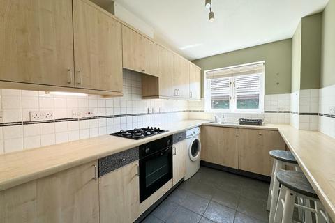 2 bedroom house to rent, Whittington Mews, North Finchley