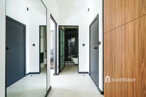 1 bedroom apartment to rent, Staverton Road