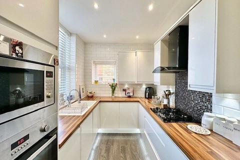 26 Allanvale Road, Prestwick, KA9 1QX