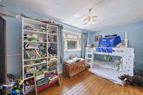 2 bedroom terraced house for sale, Bedser Drive, Greenford
