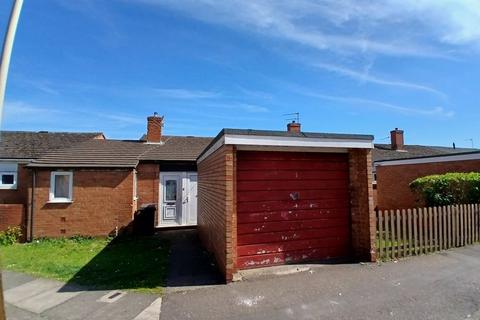 3 bedroom house for sale, Ruddington Walk, Off Halifax Drive