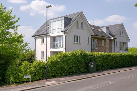 2 bedroom apartment for sale, Sanderstead Road, South Croydon