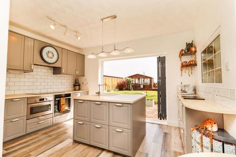 3 bedroom cottage for sale, Back Lane, Cuerdley, WA5