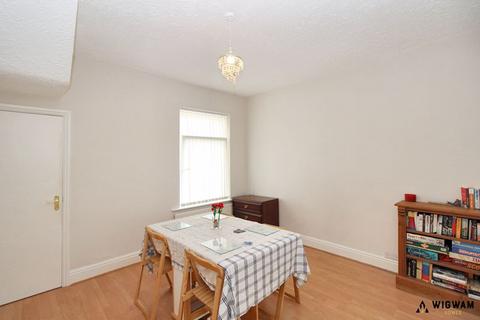 3 bedroom end of terrace house for sale, Anlaby Road, Hull, HU3