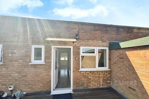 1 bedroom flat to rent, Hampton Court, B64