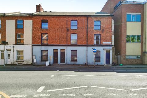 2 bedroom flat to rent, St. Michaels Road, Mounts, NN1 3JU