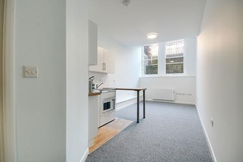 Studio to rent, The Technical, Adelaide Road