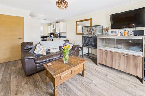 2 bedroom semi-detached house for sale, Park Trielin, Redruth - Parking and garden