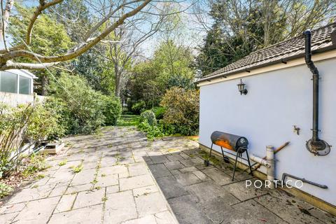 3 bedroom semi-detached house to rent, Railway Cottages