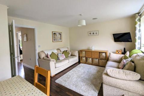 3 bedroom terraced house to rent, Wellbrook Way, CB3