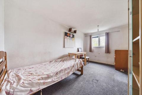 1 bedroom in a house share to rent, Hanson Court, CB4