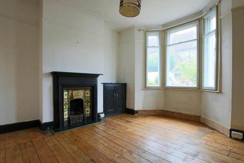 3 bedroom terraced house to rent, Victoria Road, CB4