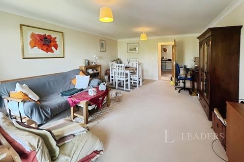 2 bedroom apartment to rent, St. Bartholomews Court, Riverside, CB5
