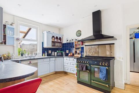 4 bedroom semi-detached house for sale, Stroud Road, Gloucester