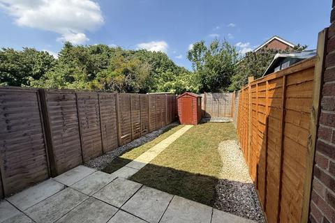 2 Edgeworth Close, Abbeymead, Gloucester, GL4 4SD