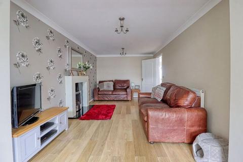 4 bedroom detached house for sale, Lindsey Drive, Crowle