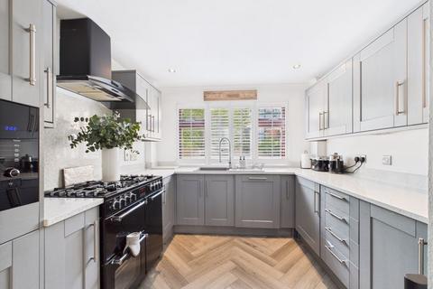 4 bedroom end of terrace house for sale, Wynan Road, Canary Wharf