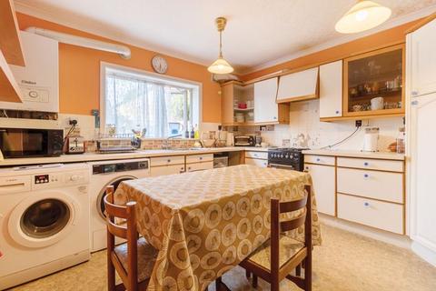 3 bedroom terraced house for sale, Wenlock Road, Edgware