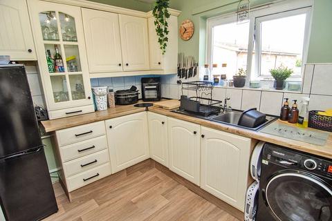 3 bedroom apartment for sale, Archer Close, Wednesbury WS10
