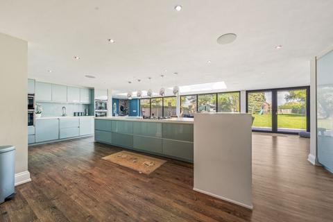 31 Hall Road, Scarisbrick, Ormskirk, L40 9QB
