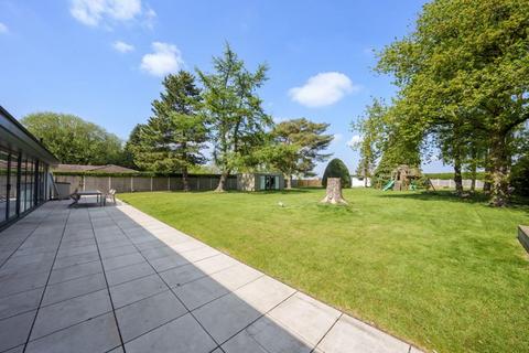 31 Hall Road, Scarisbrick, Ormskirk, L40 9QB