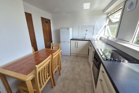 2 bedroom apartment to rent, Lichfield Road, Sutton Coldfield B74