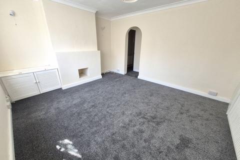 3 bedroom semi-detached house to rent, Lambeth Road, Birmingham B44