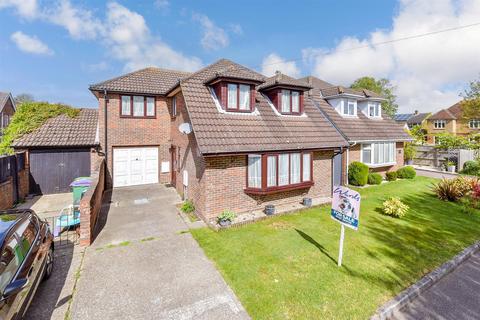 4 bedroom detached house for sale, St. Andrew's Road, Littlestone, New Romney, Kent