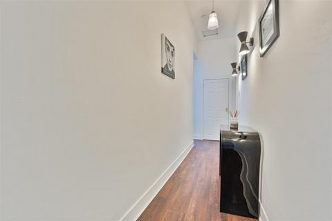 5 bedroom end of terrace house for sale, Campbell Street, Wishaw ML2