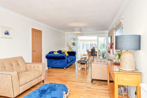 3 bedroom detached bungalow for sale, The Causeway, Royston SG8