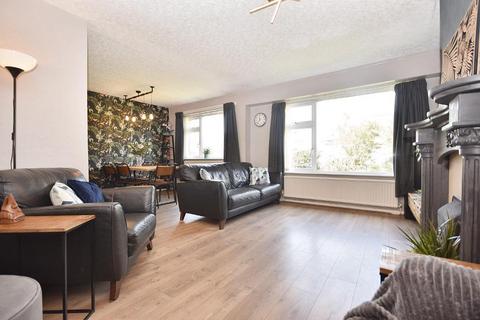 5 Derwent Crescent, Clitheroe, BB7 2PW
