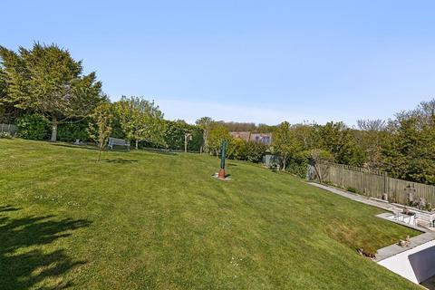 2 bedroom semi-detached house for sale, Southdown Close, Newhaven, East Sussex, BN9 9JQ