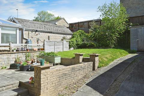 4 Borrowdale Croft, Yeadon, Leeds, LS19 7FN