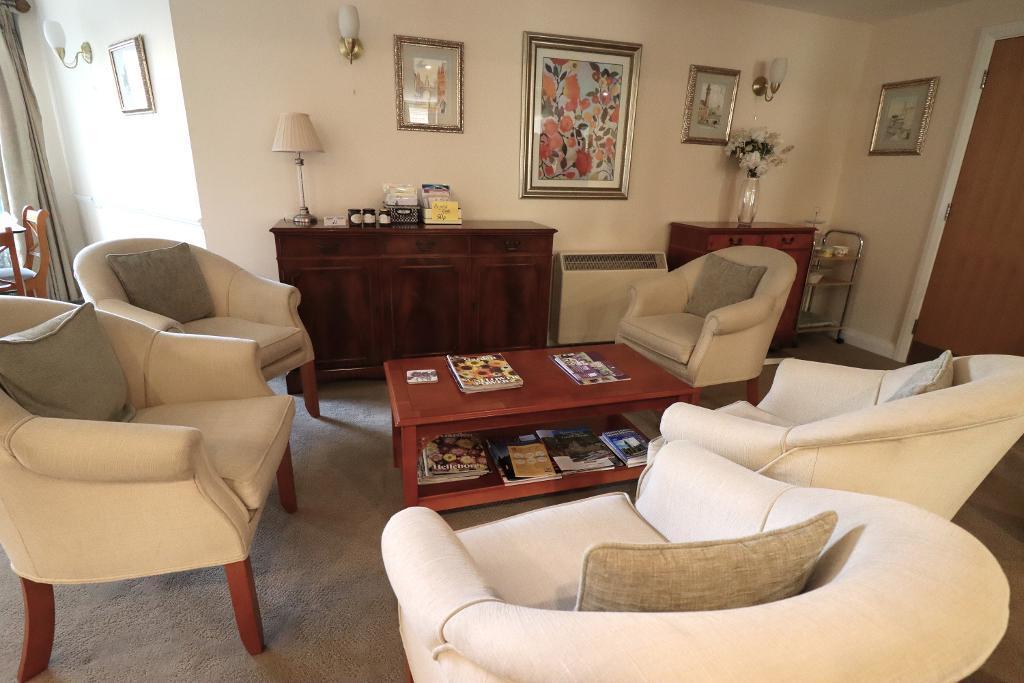 Communal Lounge