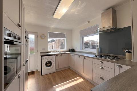 2 bedroom semi-detached bungalow for sale, Westgate, Morecambe LA4