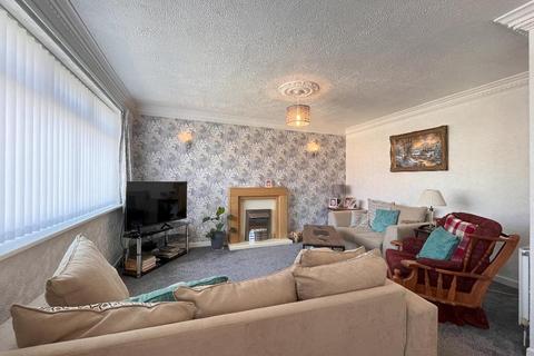 2 bedroom semi-detached bungalow for sale, Westgate, Morecambe LA4