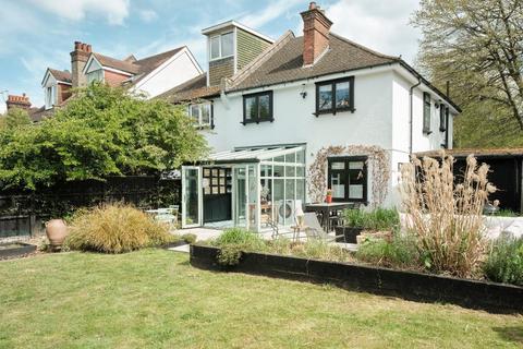 3 bedroom semi-detached house for sale, Tirlemont Road, South Croydon, Surrey, CR2 6DS
