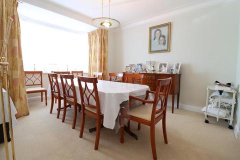4 bedroom detached house for sale, Mill Hill NW7